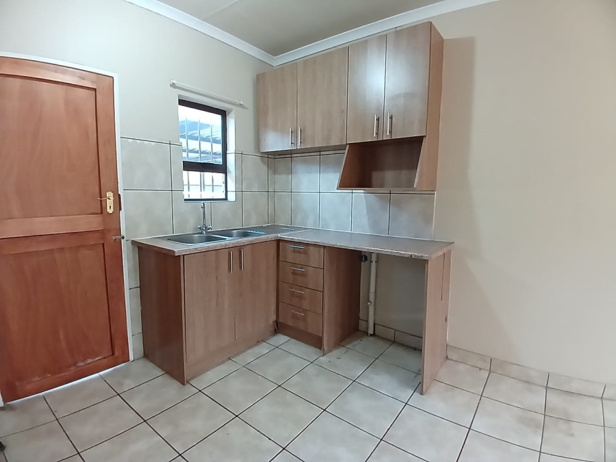 1 Bedroom Property for Sale in Vaalpark Free State